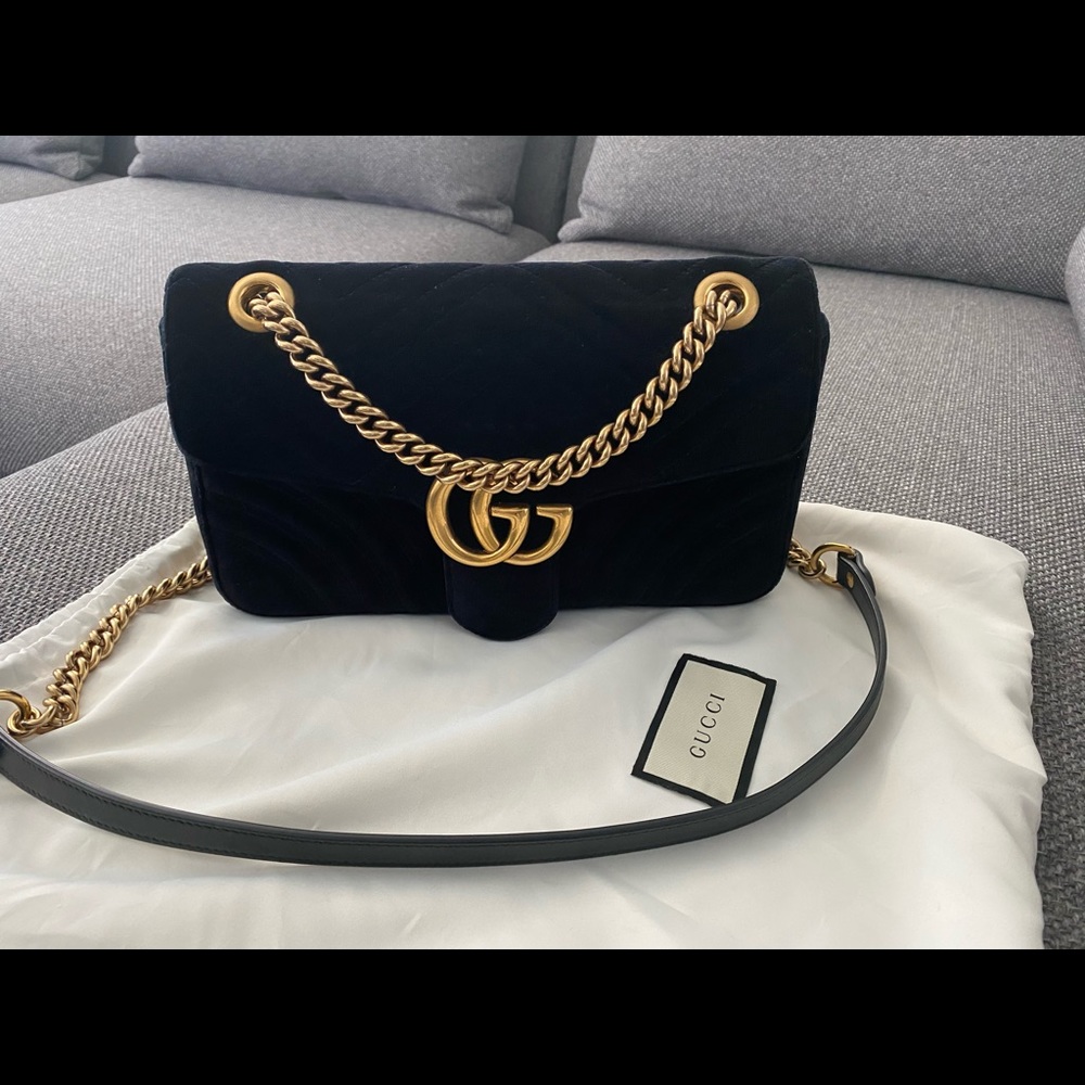 GG Marmont Matelassé Velvet Small Bag